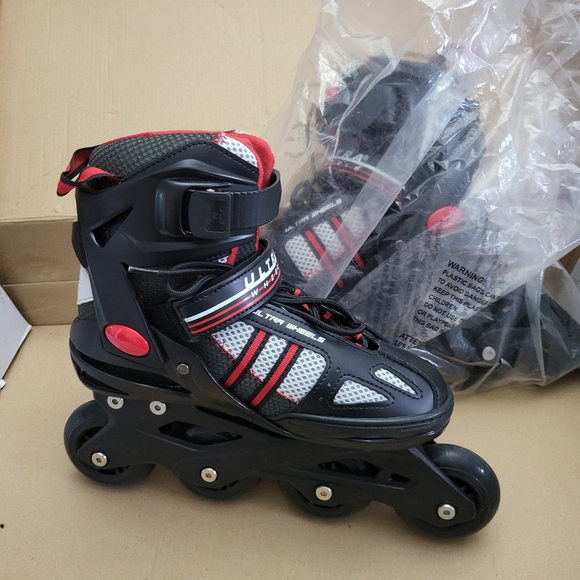 Men's Ultra wheels Black/red rollers - Picture 2 of 9